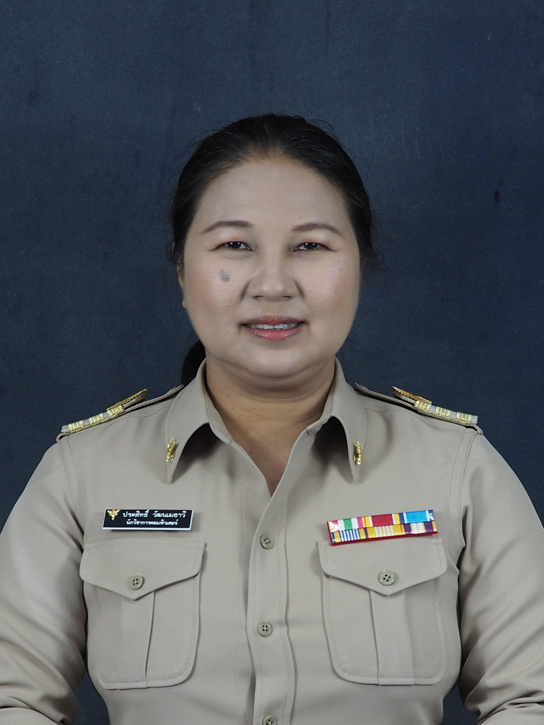 http://www.bcnt.ac.th/wp-content/uploads/2023/07/อ.เบญวรรณ-ช่วยแก้ว.jpg